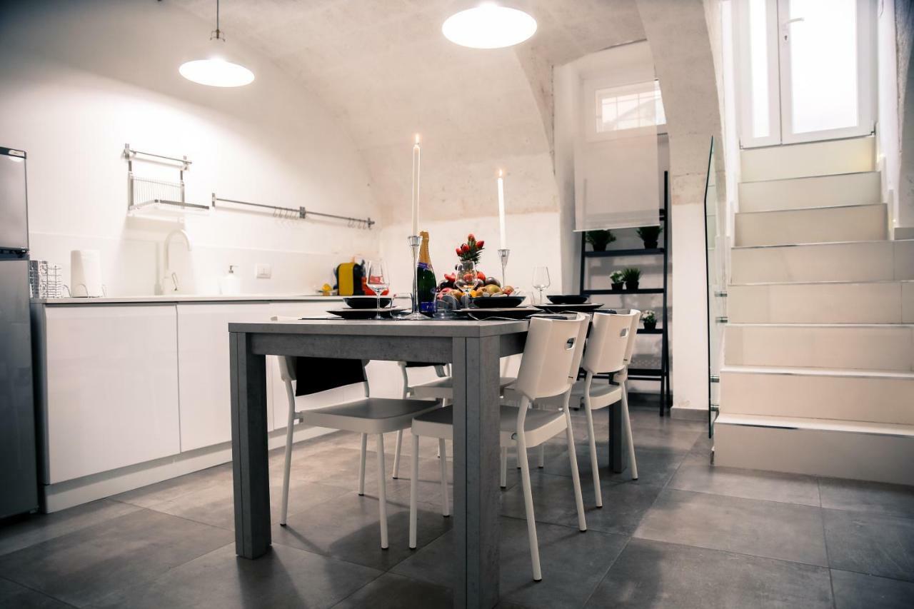 Casa Vacanze Antiche Mura E Poi モノーポリ エクステリア 写真