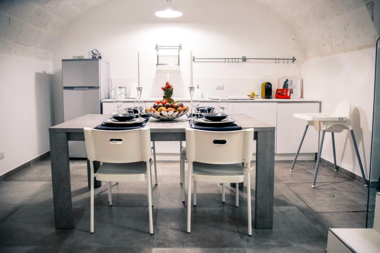 Casa Vacanze Antiche Mura E Poi モノーポリ エクステリア 写真